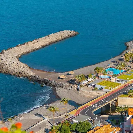 - L Ribeira Brava