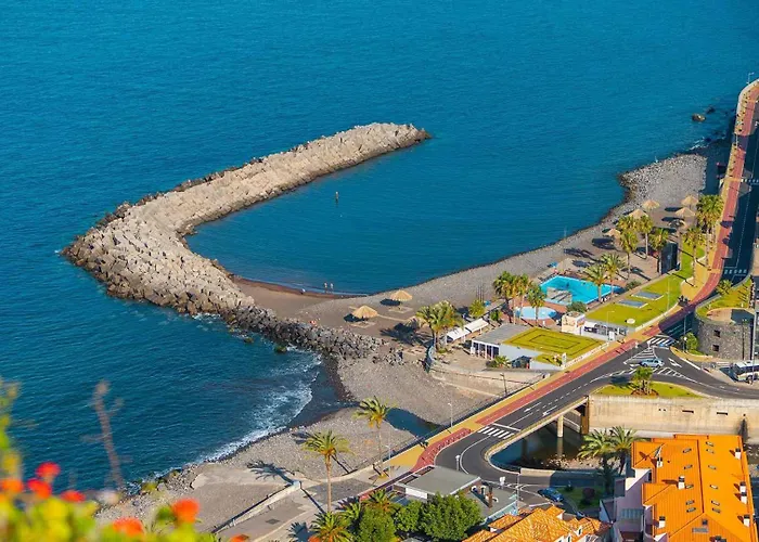- L Ribeira Brava